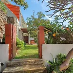 Dom wakacyjny Romantic Retreat By Slice Of Heaven