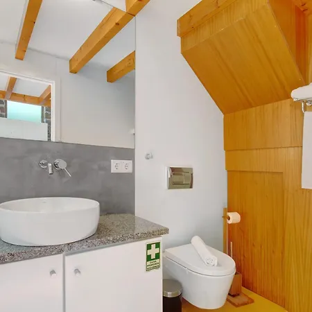 Romantic Retreat By Slice Of Heaven