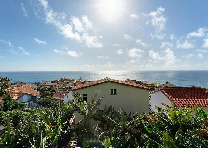 Romantic Retreat By Slice Of Heaven *